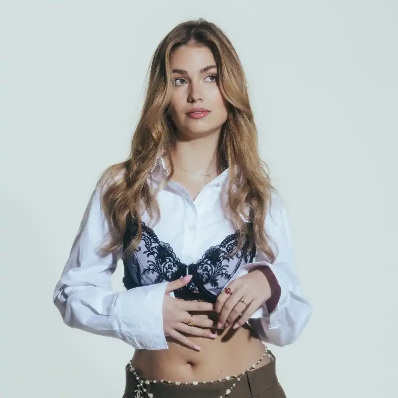 Roxy Dekker als artiest in de The Music Experience!